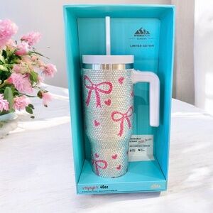 SALE! NEW Hydrapeak Classics Voyager 40 Oz Limited Edition Stainless Steel Insul